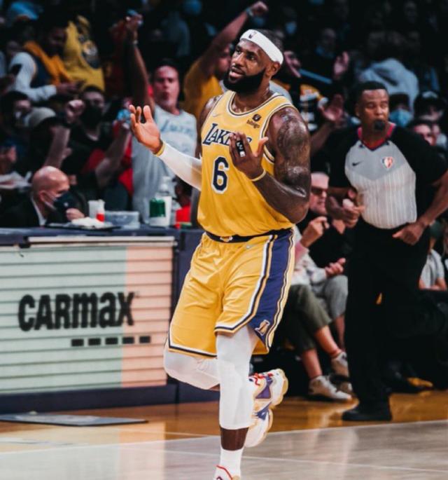 九球直播奇异果体育-湖人低迷的关键因素是什么？某队高管：詹姆斯老了